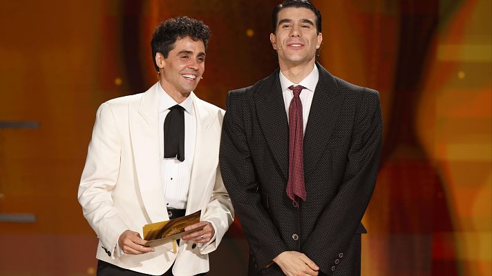 Almodóvar gana el Goya 2025 al mejor guion adaptado
