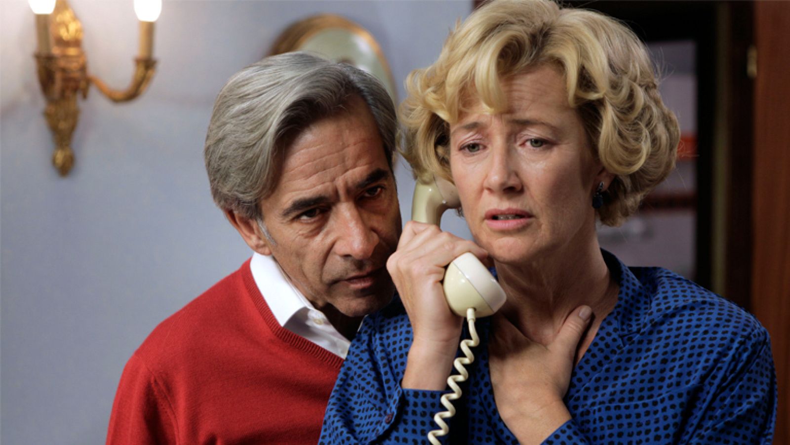 Cuéntame cómo pasó - Así vivieron el 23F los Alcántara | Ver