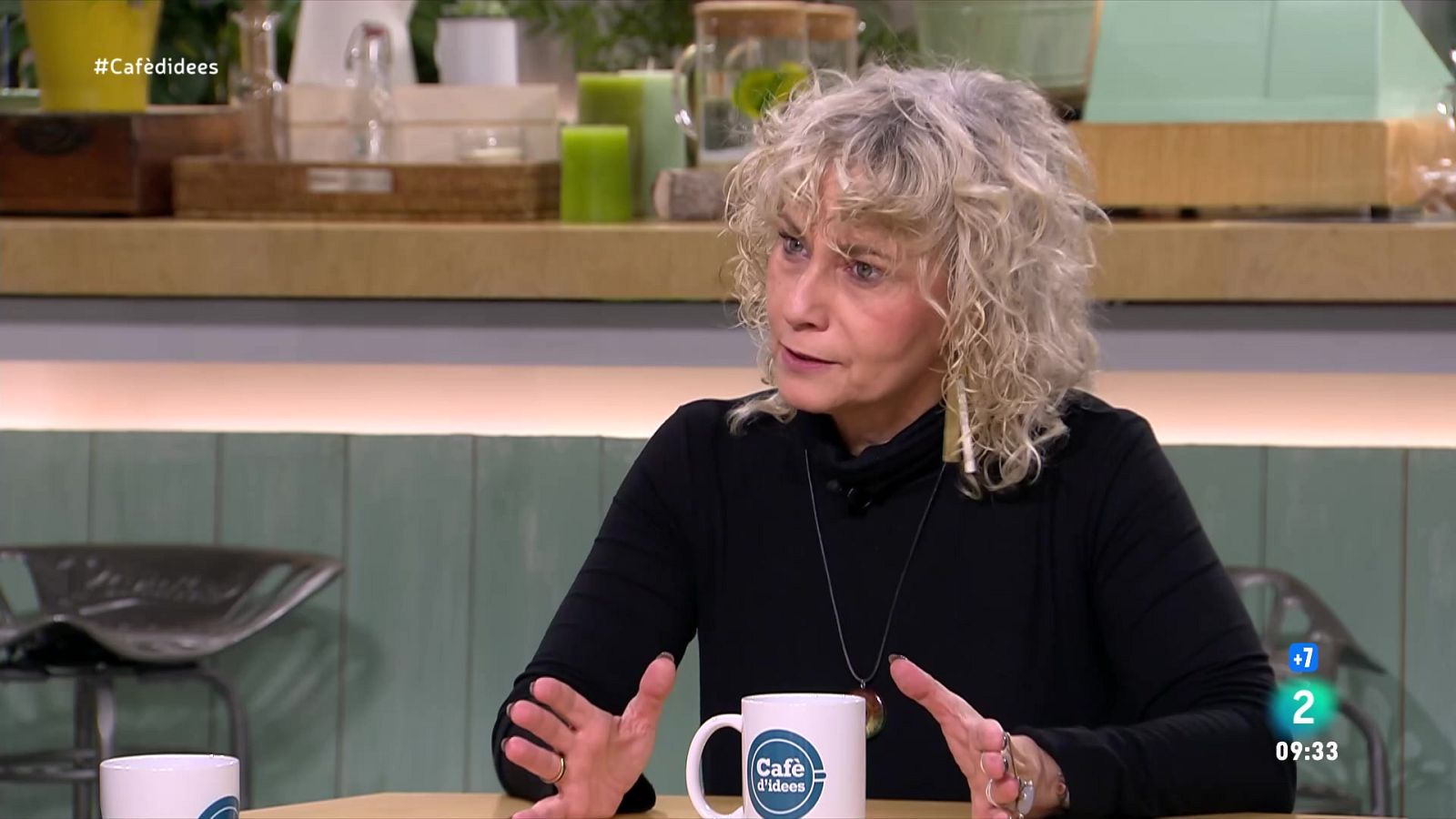 Mònica Terribas presenta la sèrie documental 'El minuto heroico' - Cafè d'idees | Veure