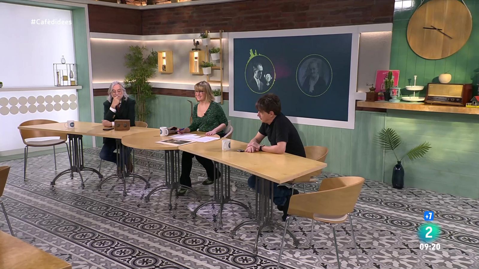 Dia Mundial de la Ràdio amb Juan Carlos Ortega i Josep Cuní - Cafè d'idees | Veure