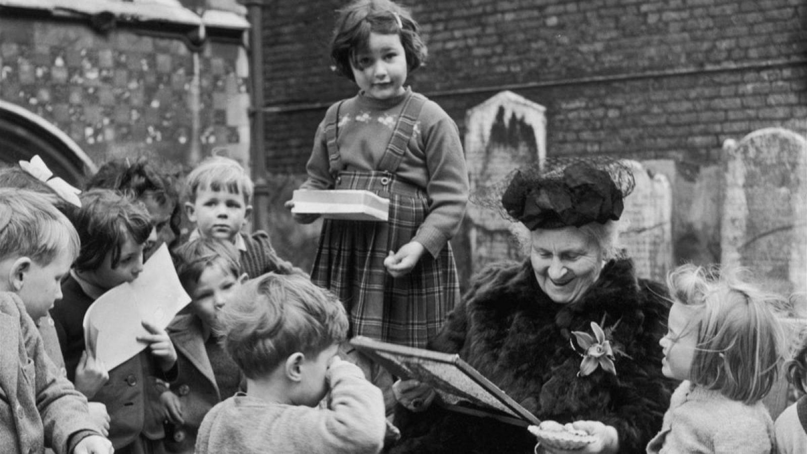 María José Rubio. La pedagoga María Montessori | Ver