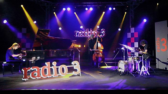 Los conciertos de Radio 3 - Mikel Azpiroz - ver ahora