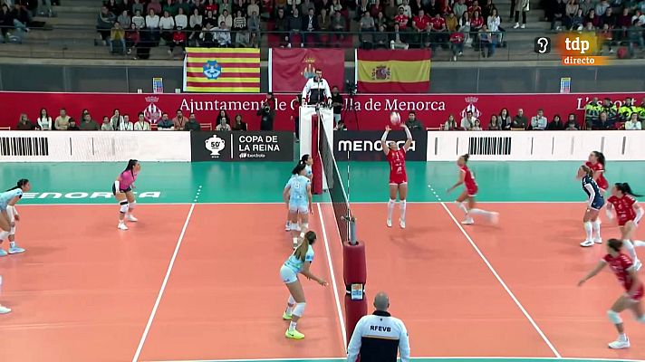 Voleibol - Copa de la Reina. 1ª semifinal: Avarca de Menorca - CV Sayre Centro Comercial La Ballena