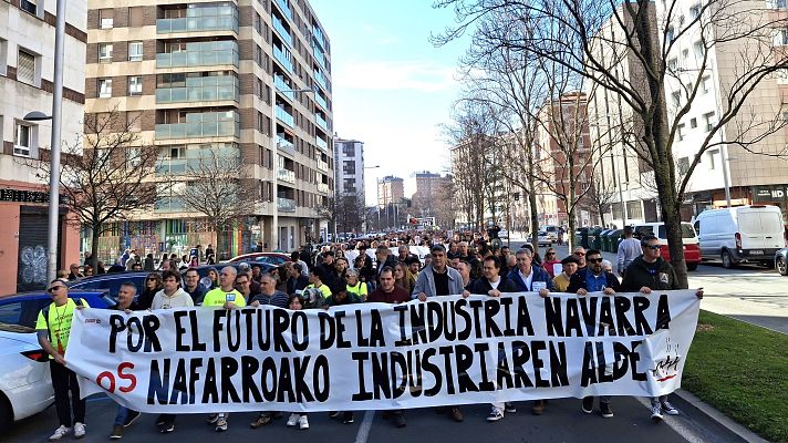 Telediario Fin de Semana - Miles de personas se movilizan en favor de la industria navarra