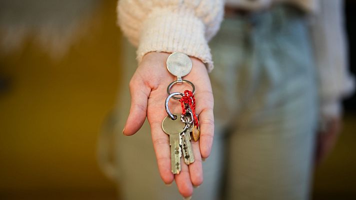 Telediario 1 - Caseros que alquilan más barato: bajan la renta a cambio de inquilinos más cuidadosos con la vivienda