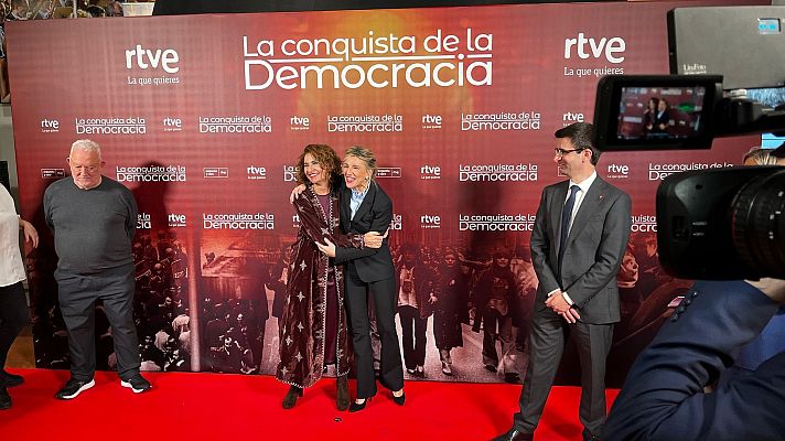 Montero dice que "puede haber discrepancias puntuales en el Gobierno" pero apuesta por el diálogo como Díaz