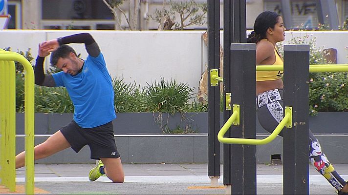 Telediario 1 - Tiempo primaveral en pleno febrero alerta del cambio climático