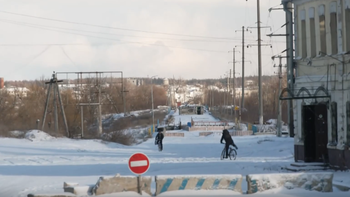 Telediario 1 - Kupiansk, la ciudad ucraniana que utiliza redes de pesca contra los drones