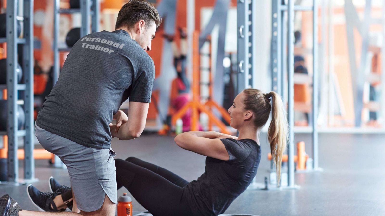 El Gobierno quiere regular la figura del entrenador en los gimnasios