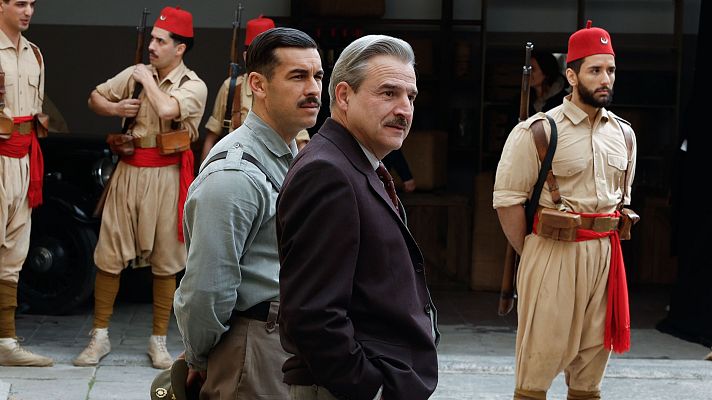 Telediario 1 - 'La cena', Mario Casas y Alberto San Juan protagonizan una comedia sobre la Guerra Civil