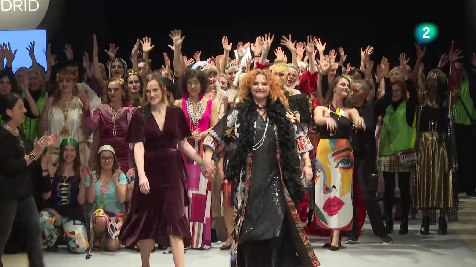 Un desfile inclusivo en el Madridjoya del MOMAD - En lengua de signos | Ver