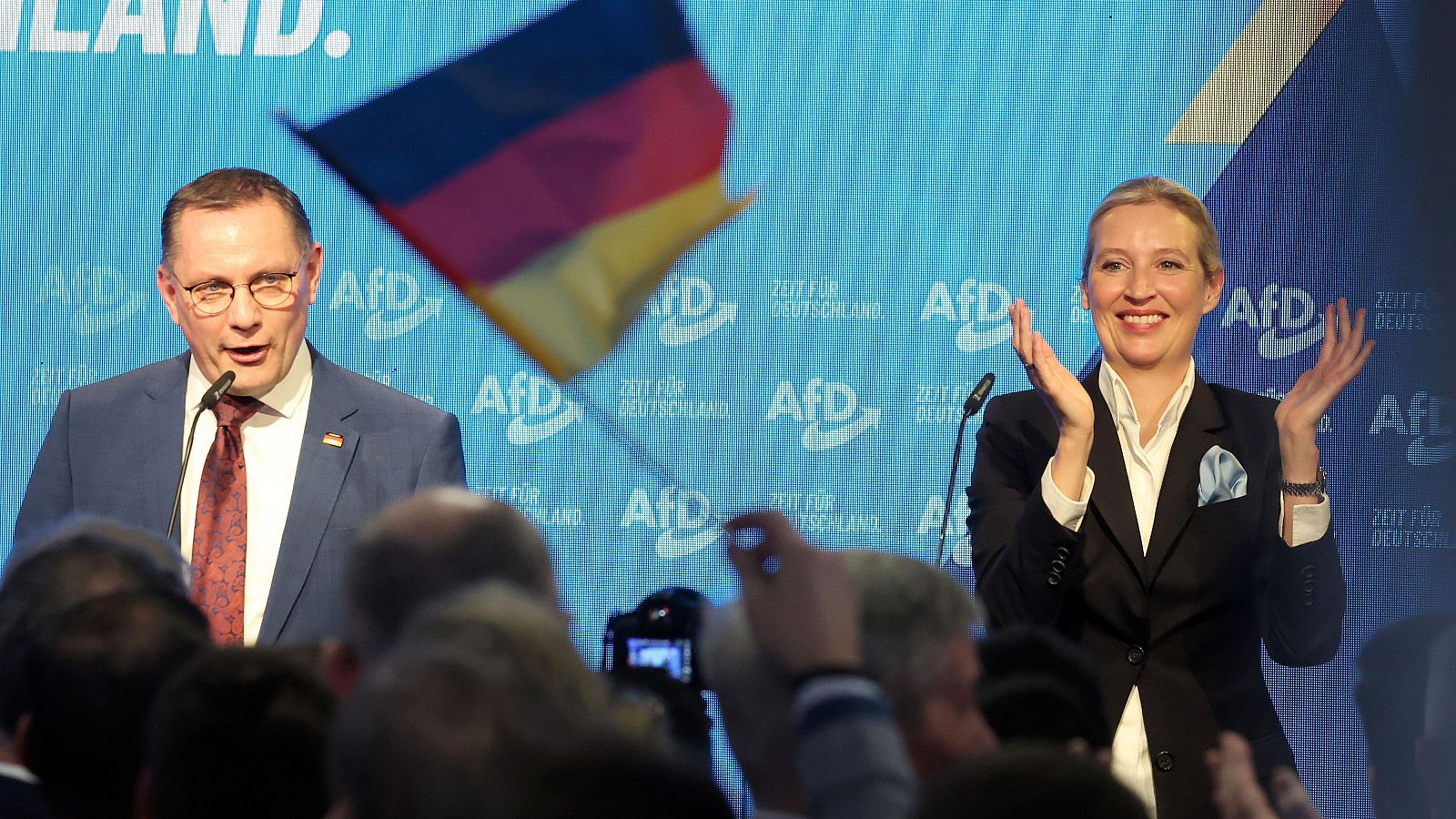 Telediario -  8 horas - 24/02/25 - Lengua de signos - ver ahora