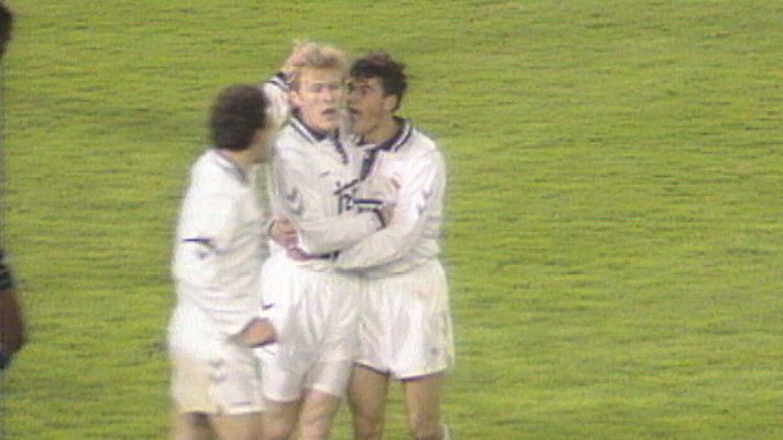 Copa del Rey - Real Madrid 4-0 Real Sociedad | Partido de ida de Copa del Rey de 1993