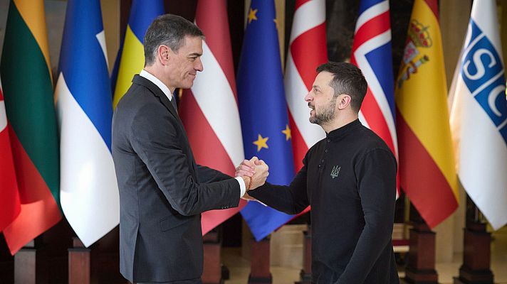 Telediario en lengua de signos - Telediario - 21 horas - 24/02/25 - Lengua de signos