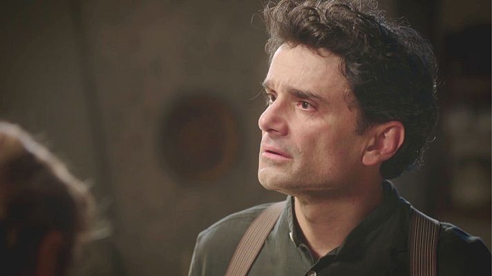 Salón de té La Moderna - Pietro recibe la noticia de la muerte de Antonia