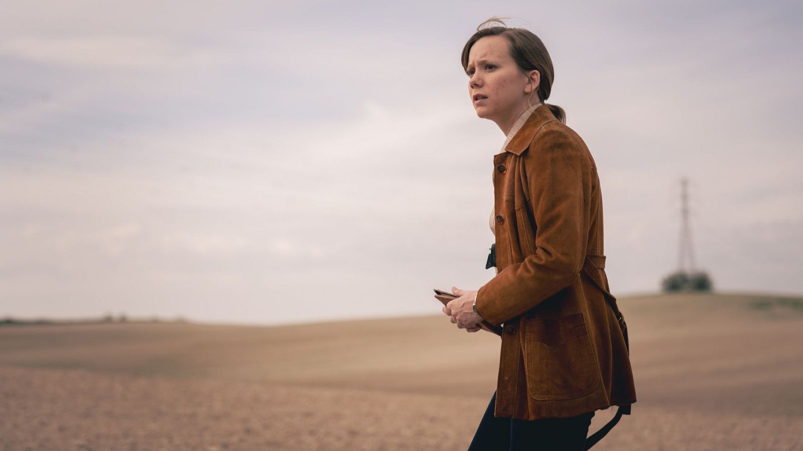 Esta semana en ‘Asuntos internos’, Clara sospecha de Urbieta pero el inspector no va a permitir que lo atrape. Mientras, Berta abre los ojos a Ana sobre su hija: la joven es heroinómana. No te pierdas el nuevo episodio en La 1 y RTVE Play.