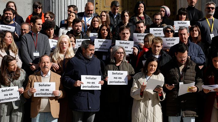 La noche en 24h - Juanma Romero: "Los periodistas parlamentarios hemos dicho basta"
