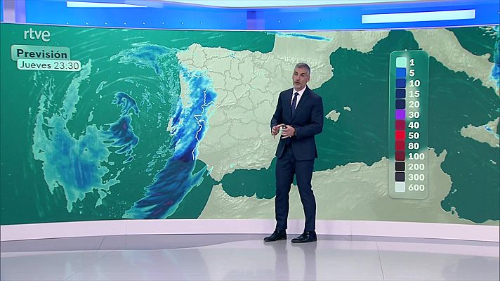 El tiempo - Posibles intervalos de viento fuerte del este en litorales de Asturias y norte de Galicia