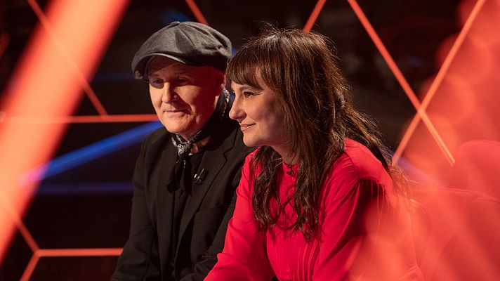 Atención obras - Entrevista a Amaral