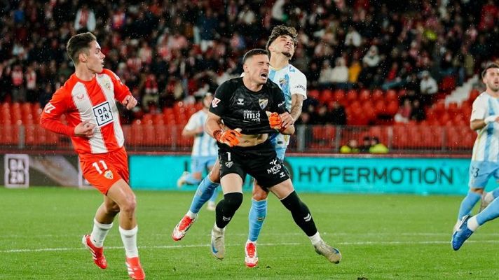 Resúmenes de LaLiga - Almería - Málaga: resumen del partido de la 29ª jornada de Liga | Segunda