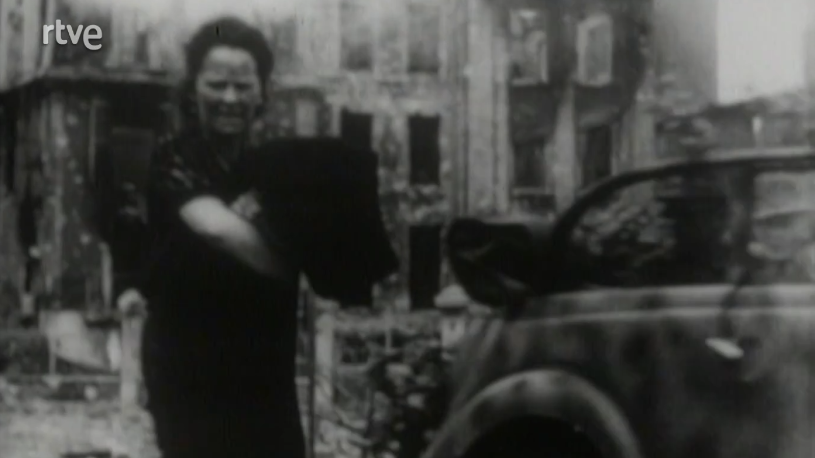 Tribuna de la historia - La guerra y la ciencia, la ciencia y la guerra