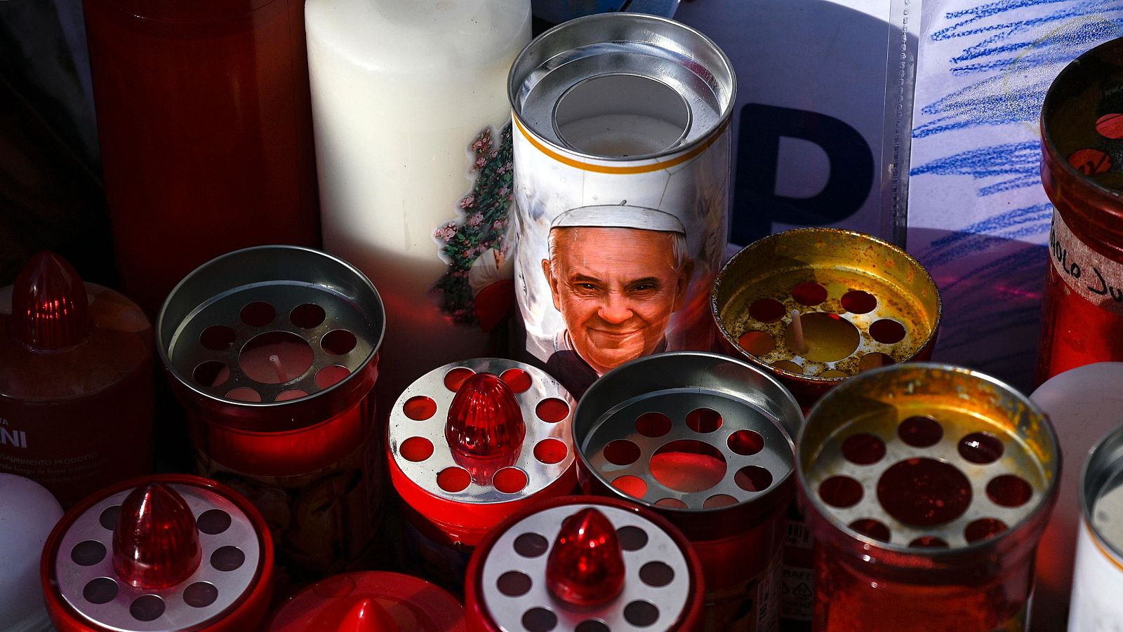 El papa sufre dos episodios de insuficiencia respiratoria aguda | Ver