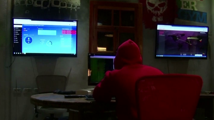 Telediario 1 - Ciberataques: el dilema de pagar o no un rescate