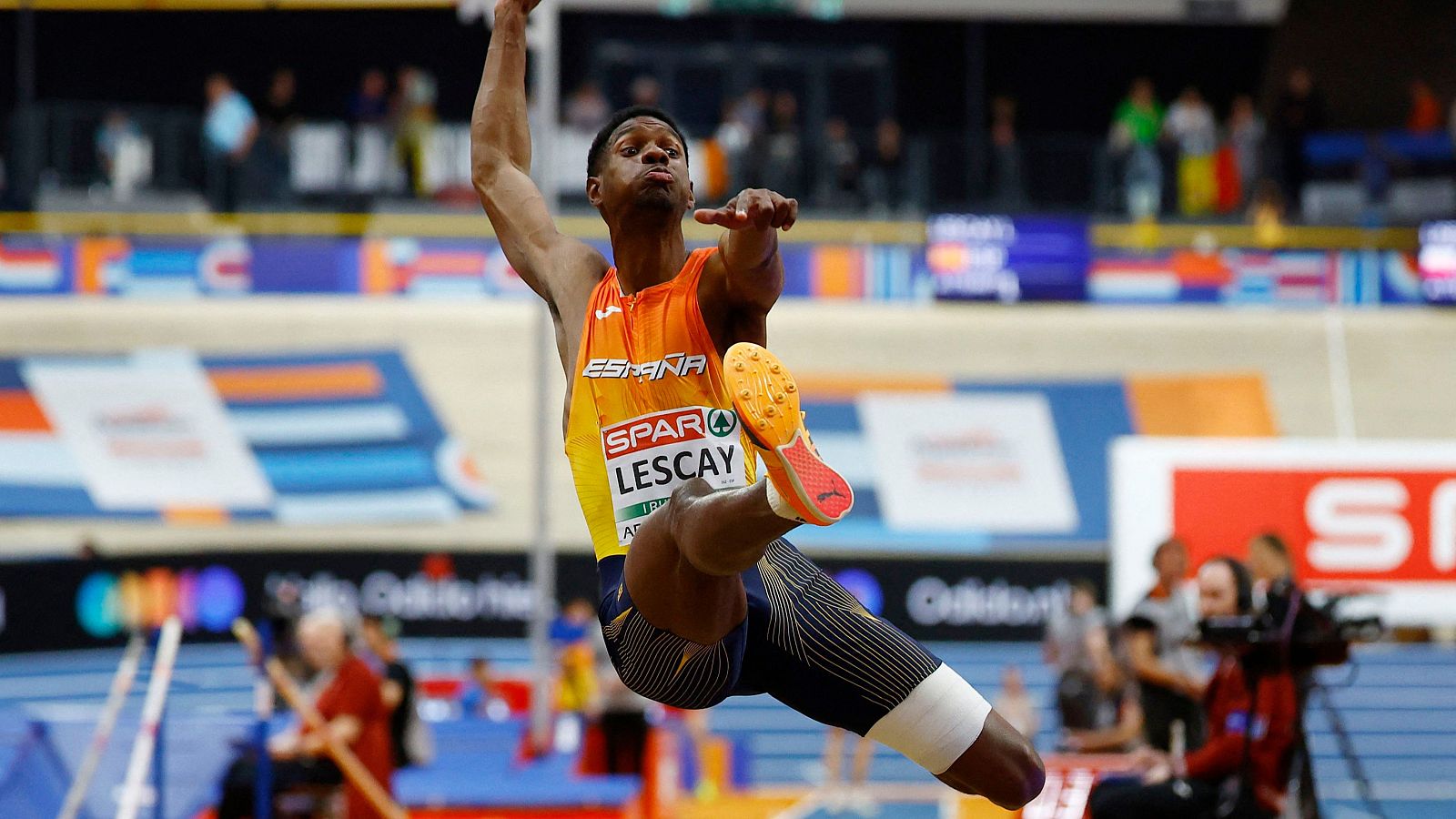 Lescay, bronce en su debut con España | Europeo 'indoor' 2025 - Atletismo | Ver