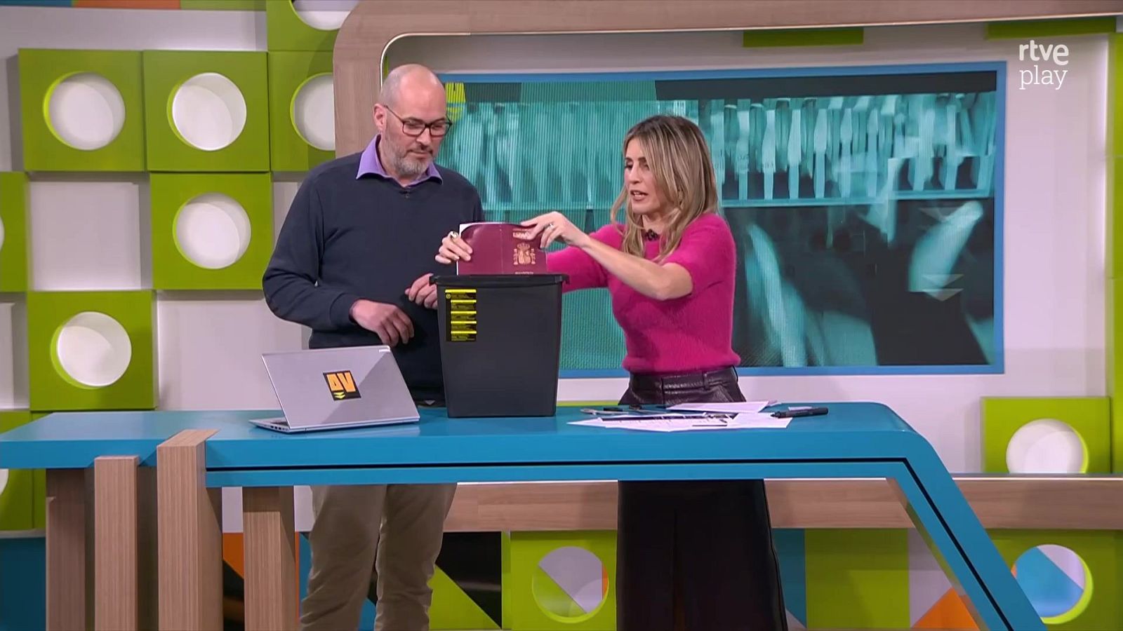 Com destruir confidencials correctament | L'altaveu - L'altaveu | Veure