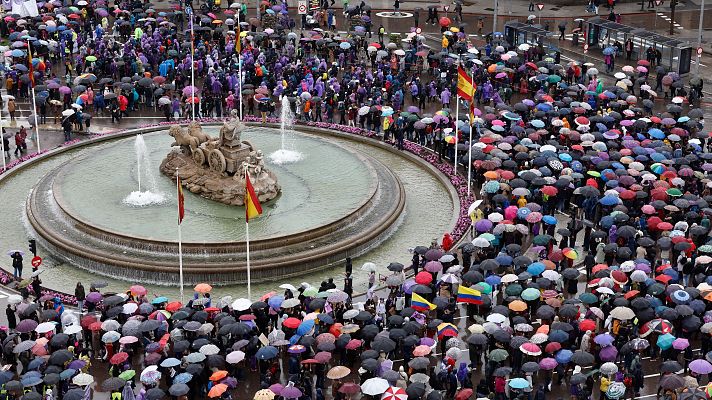 PSOE, Sumar y Podemos llaman a defender la lucha feminista ante "una ola reaccionaria"