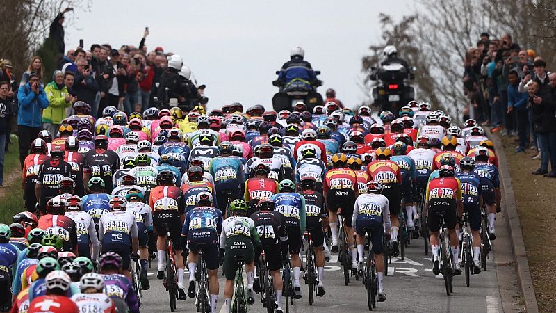 Ciclismo - Pars - Niza. 1 Etapa: Le Perray-en-Yvelines - Le Perray-en-Yvelines - ver ahora