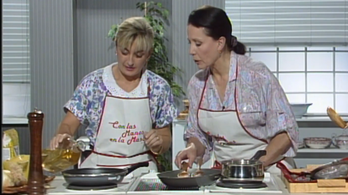 Con las manos en la masa - Pochas al natural y manitas de cerdo a la abuela