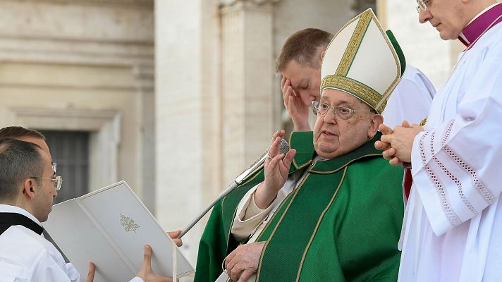 La tarde en 24h - El papa Francisco sigue mejorando dentro de un cuadro clínico "complejo"