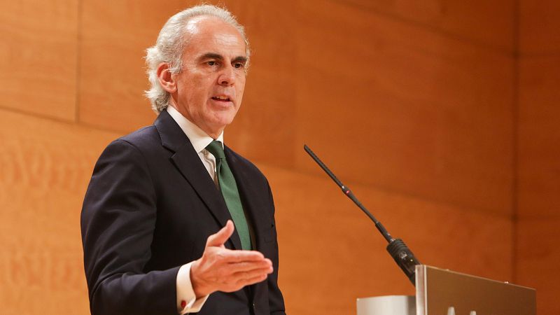 Escudero niega distinciones entre mayores con y sin seguro privado en residencias - La hora de La 1 | Ver