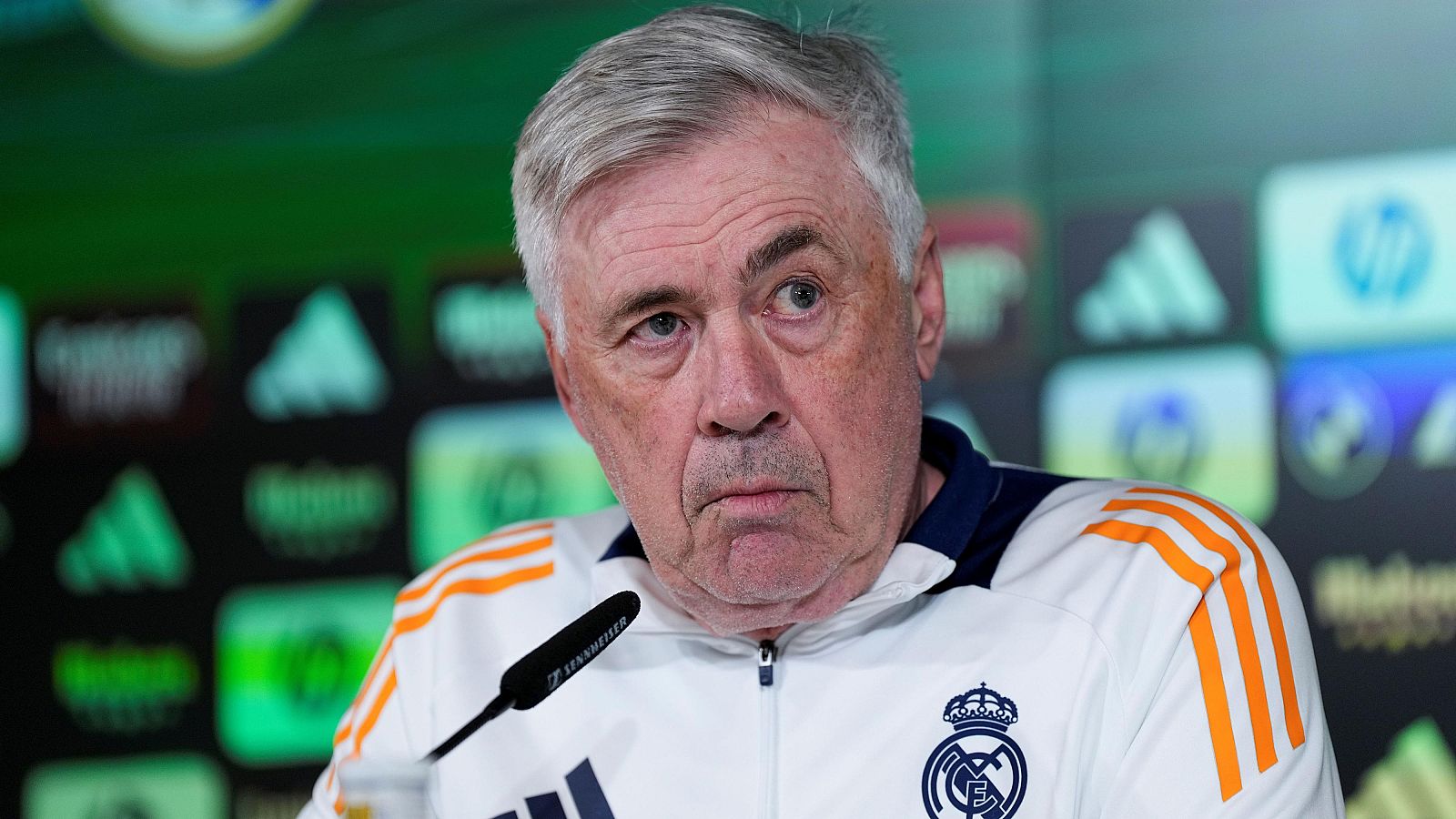Ancelotti, sobre el penalti anulado a la 'araña': "La regla es la que es" | Ver