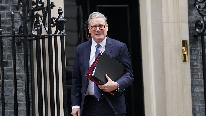 Starmer reúne a 25 líderes para elevar la presión a Rusia - Fin de semana 24h | Ver