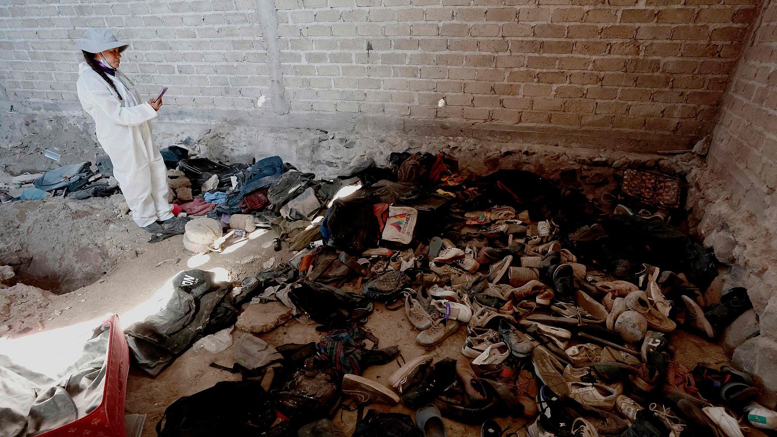 Indignación en México tras el hallazgo de un centro de exterminio de un cártel en Jalisco - Telediario Fin de Semana | Ver