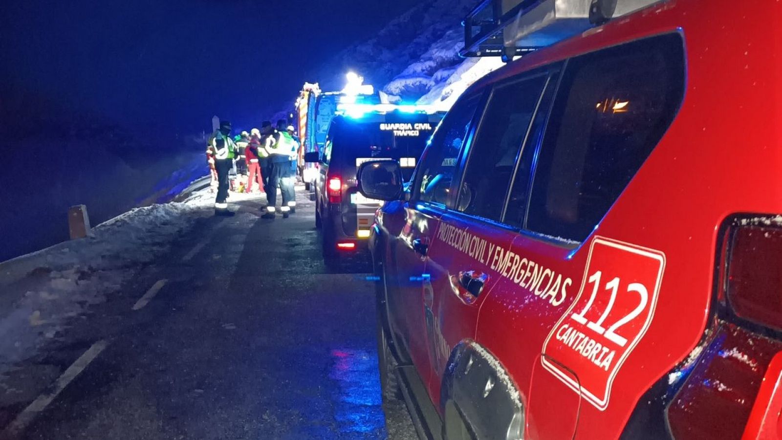 Seis personas mueren en dos accidentes de tráfico en Cantabria y Murcia