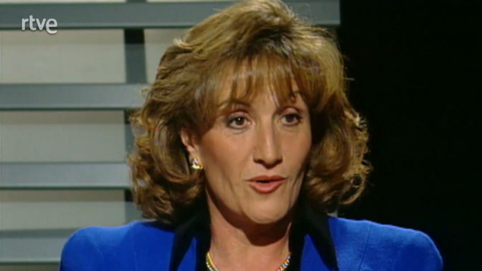 La consellera Cuenca parla de la segregació de Ciutat Badia - Contrapunt | Veure