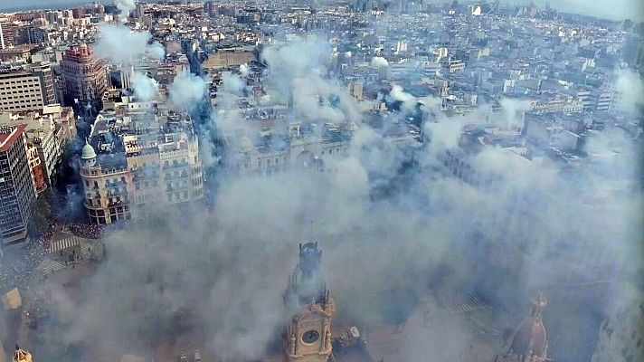 La tarde en 24h - Valencia en Fallas: última 'mascletà' de 2025 | Vídeo íntegro