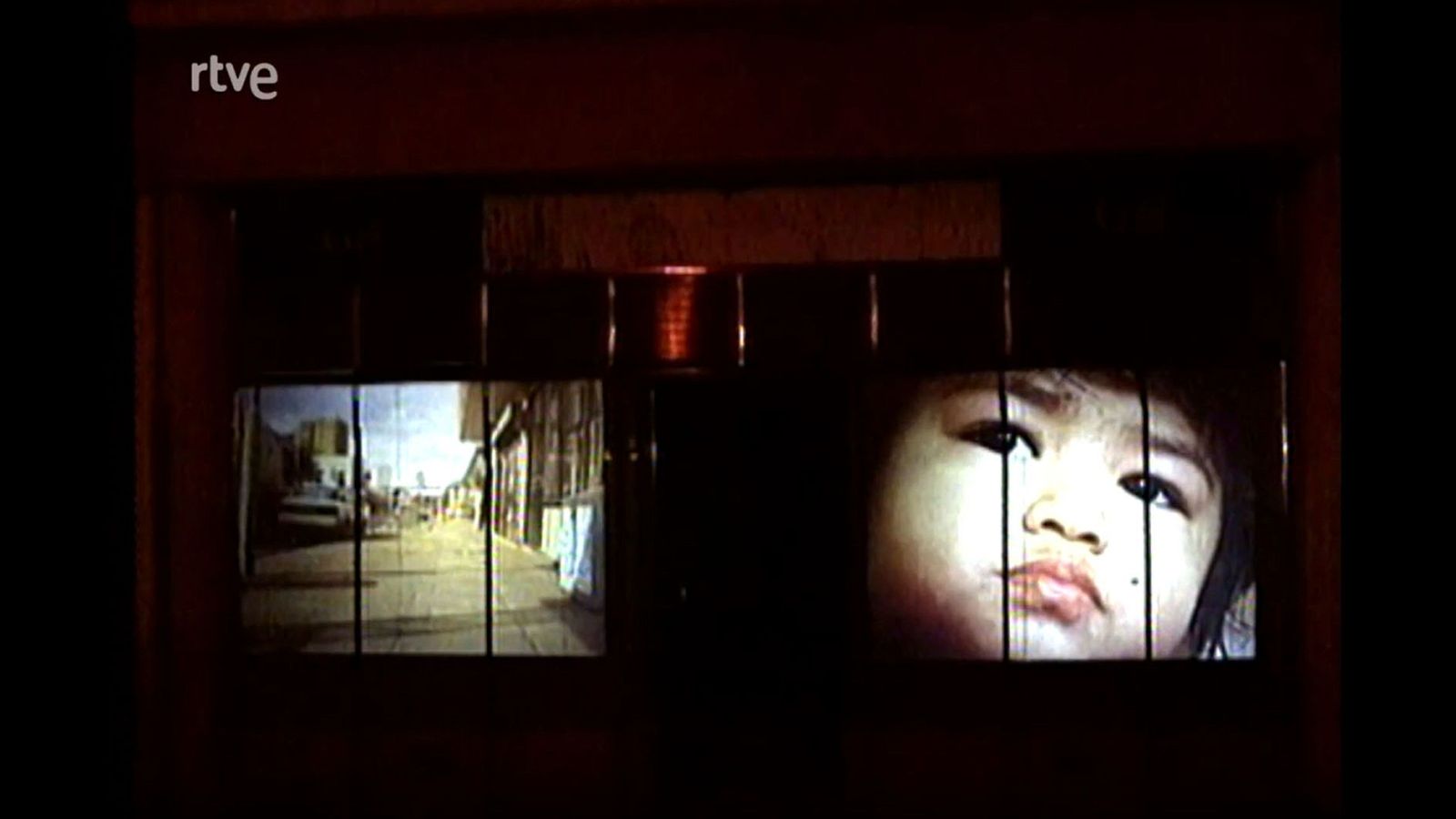 Metrópolis - Los invasores del espacio - Ver ahora