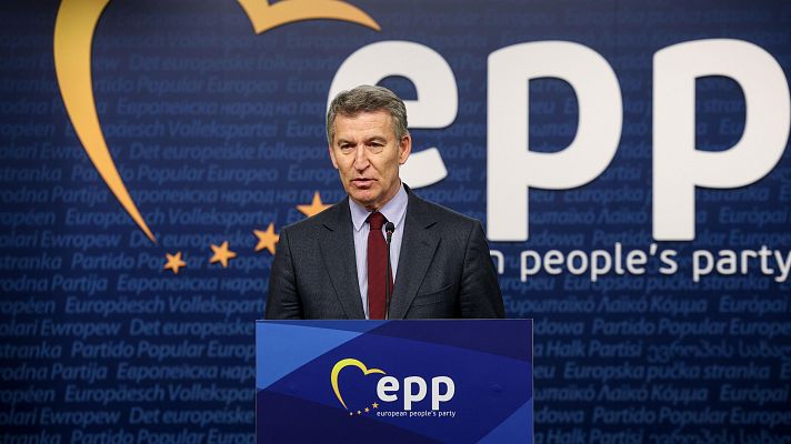 Feijóo dice que Mazón cumple "con su deber" al pactar las cuentas con Vox