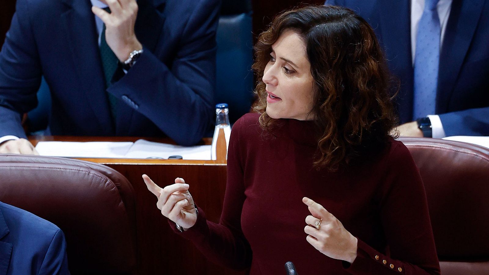 Las nuevas acusaciones a la pareja de Ayuso marcan el pleno de la Asamblea de Madrid - Informativo 24h | Ver