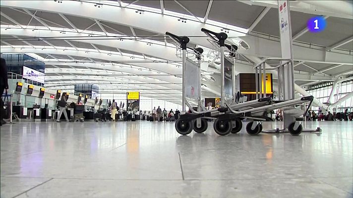 L'Informatiu - Heathrow tanca i cancel·la tots els vols