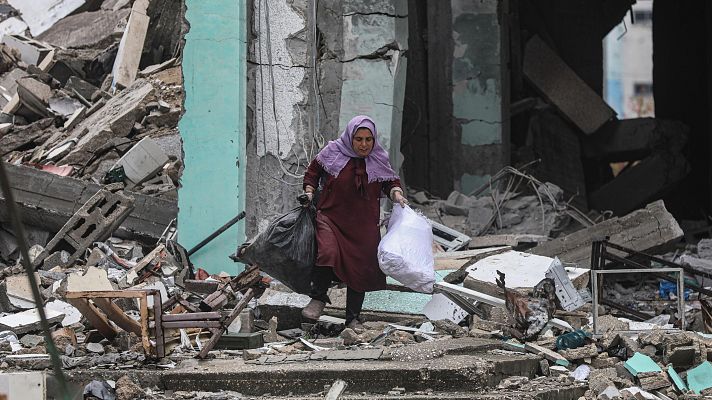 Telediario 1 - ¿Feliz Día de la Poesía?