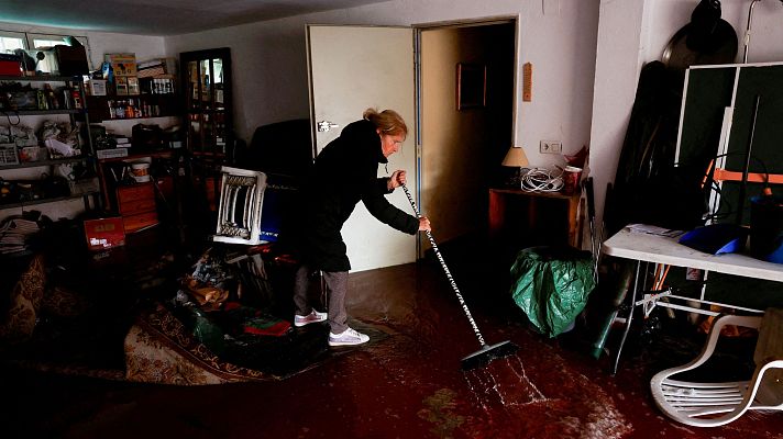 Informativo 24h - El alcalde de Ávila pide extremar las precauciones en una inundación histórica