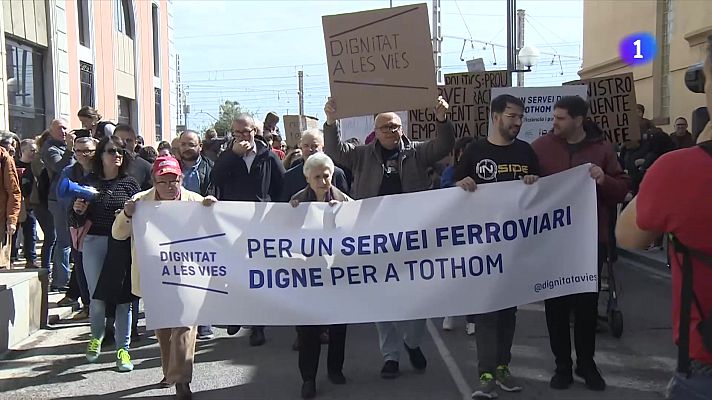 L'Informatiu - Jornada de mobilitzacions a Catalunya per reclamar un servei ferroviari digne