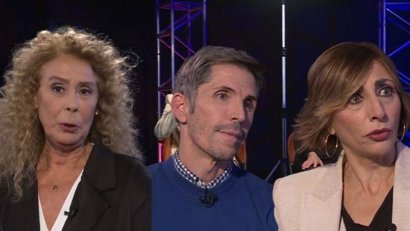 Dirección en televisión y radio con Teresa Martín, Isi Contreras y Mamen Asencio | Ver