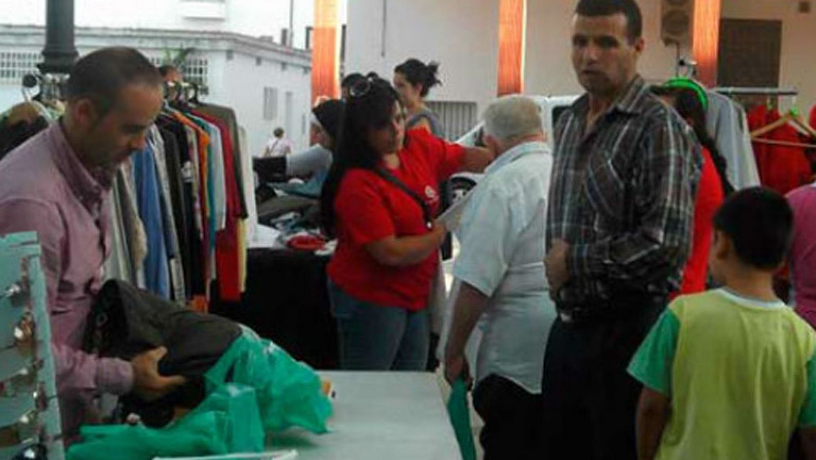 Pueblo de Dios - El hambre llega a los pueblos - Ver ahora