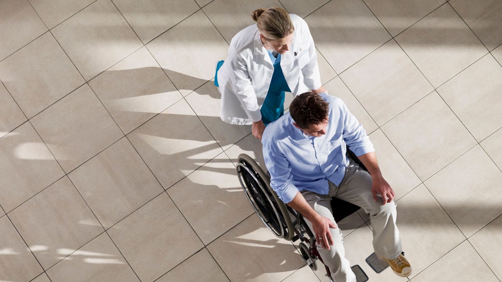 La AIReF plantea integrar a los nuevos funcionarios en el sistema de salud | Ver